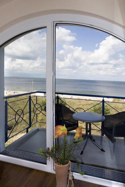 Haus Auf Der Duene Fewo Ostseeblick 特拉森海德 外观 照片